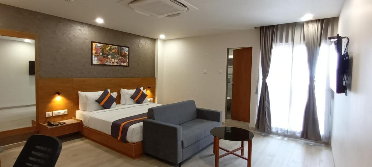 Comfort Inn , Statue Of Unity Kevadia Eksteriør billede