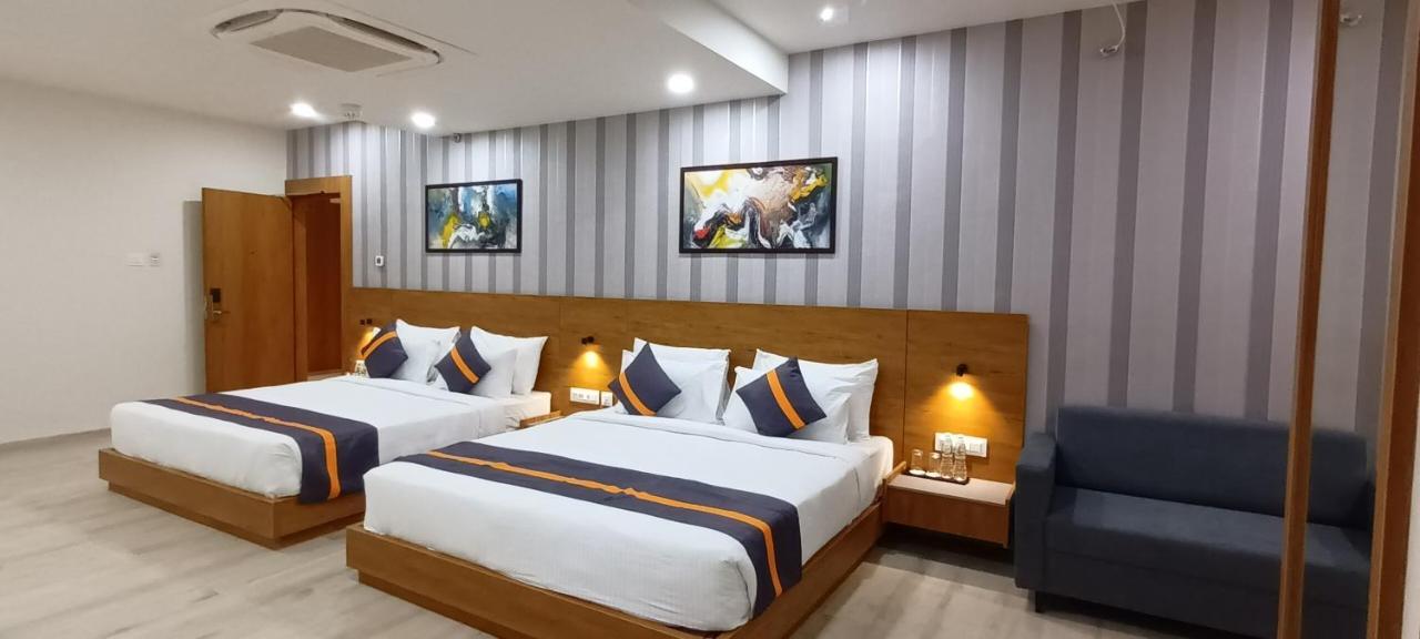 Comfort Inn , Statue Of Unity Kevadia Eksteriør billede