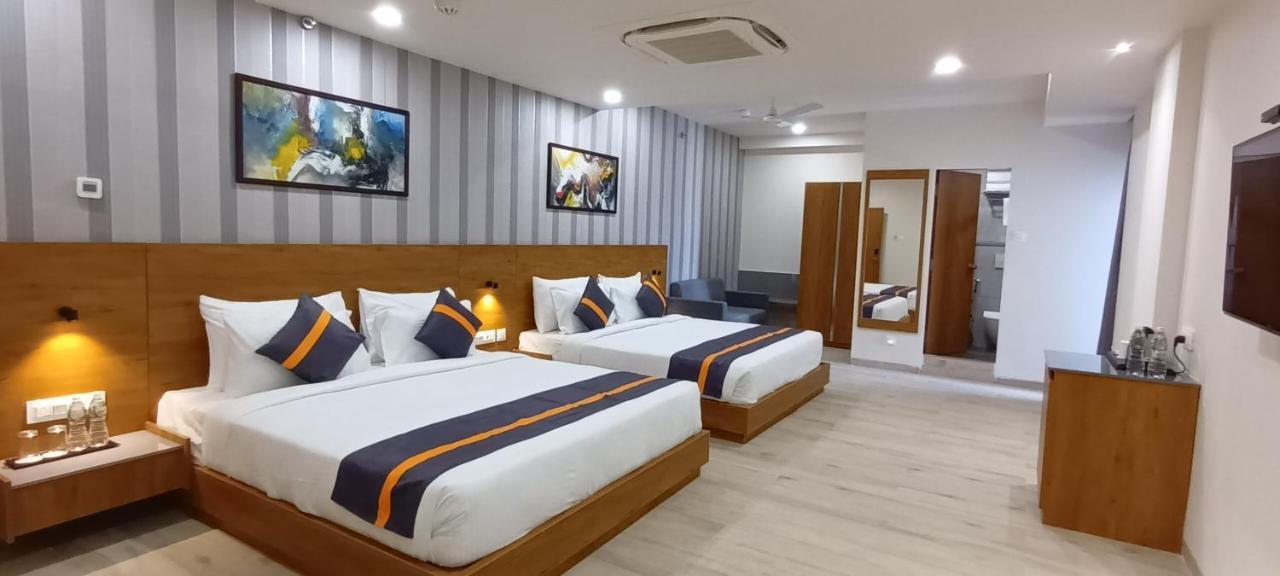 Comfort Inn , Statue Of Unity Kevadia Eksteriør billede